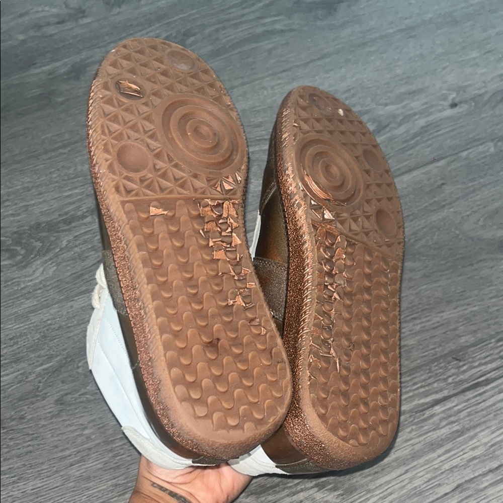 Maison Margiela Women’s Sneakers - Picture 7 of 7